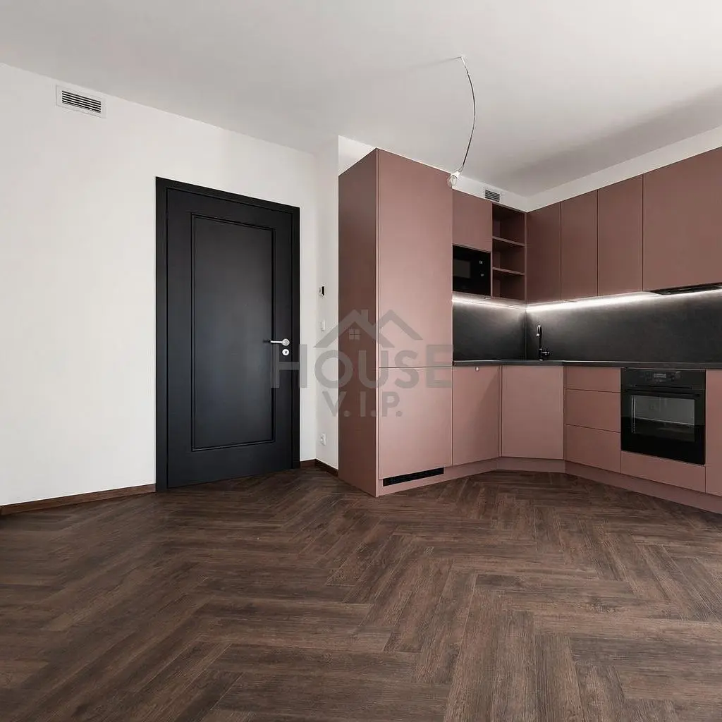 Küche; küchengeräte, renoviert, tageslicht