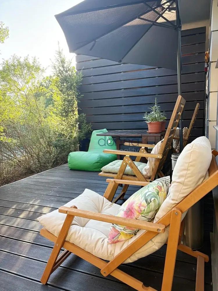 شرفة; إطلالة, ضوء طبيعي, أسلوب عصري