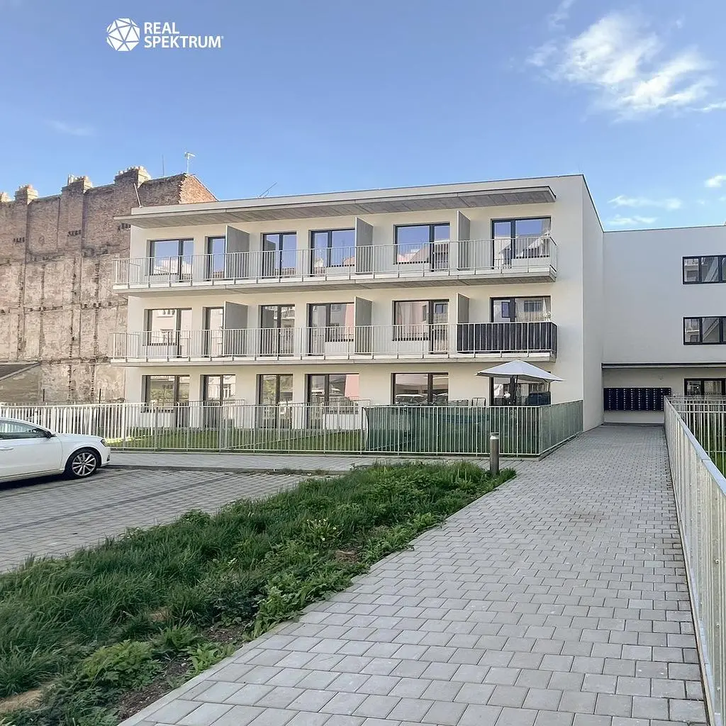 المنزل والمناطق المحيطة; إطلالة