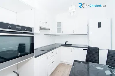 Kuchyňa; kuchynské spotrebiče, moderný štýl