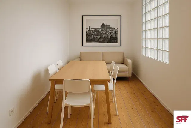 Obývačka; drevená podlaha, prirodzené svetlo