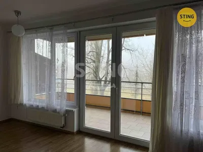 Balkón; výhľad, prirodzené svetlo