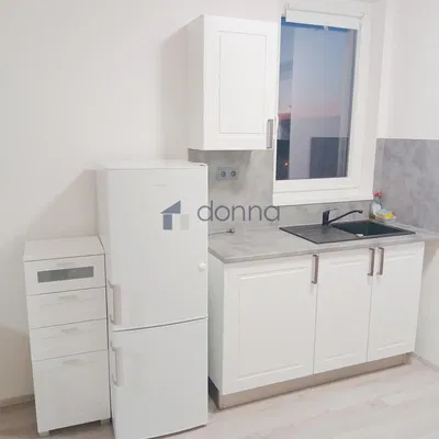 Кухня; кухненски уреди, ремонтиран