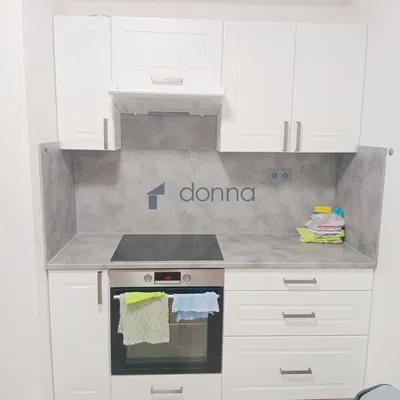 Кухня; кухненски уреди, ремонтиран