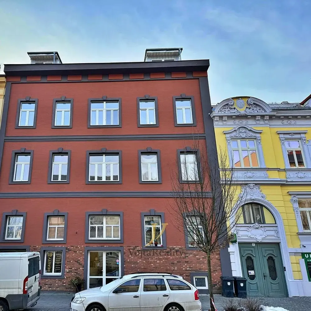 Haus und umgebung; blick