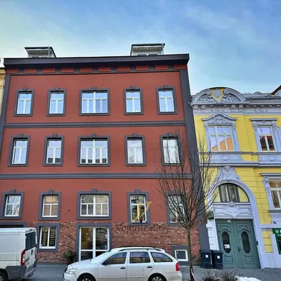 Haus und umgebung; blick