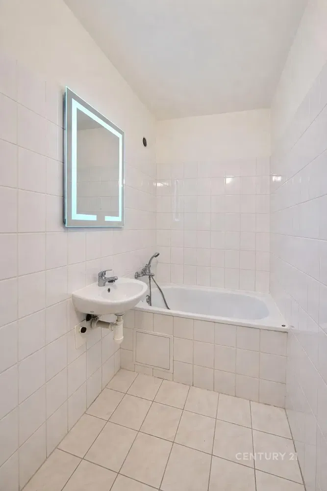 Bathroom; tile floor, natural light, renovated