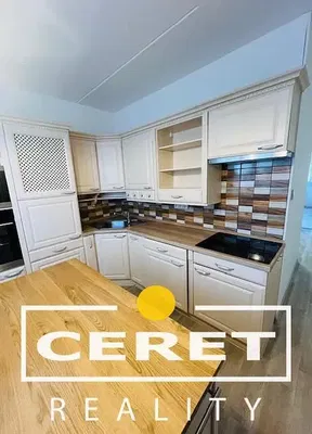 Küche; küchengeräte, fliesenboden