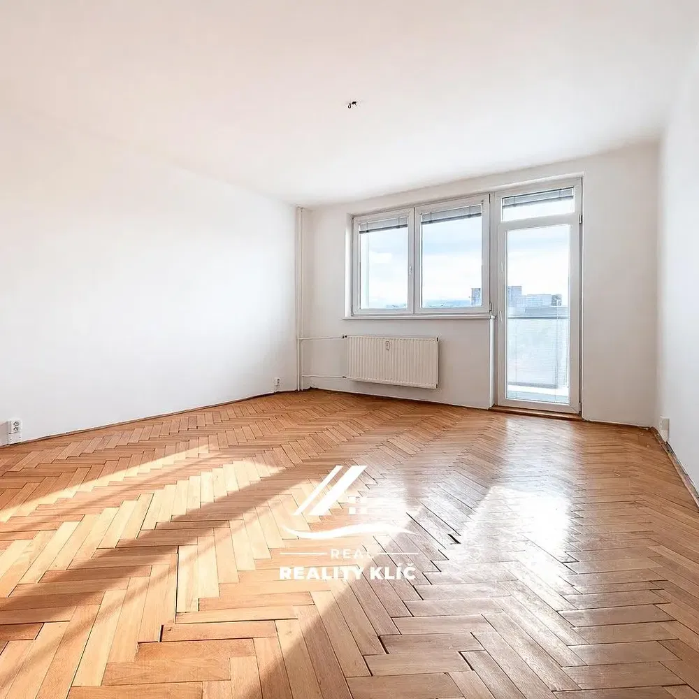 Wohnzimmer; blick, holzboden, tageslicht