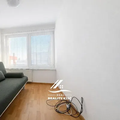 Wohnzimmer; tageslicht, holzboden, blick