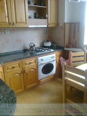 Kitchen; kitchen appliances