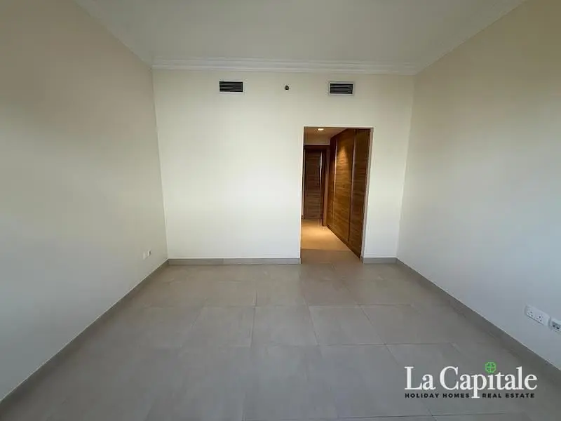 Ostatné; dlažba, prirodzené svetlo