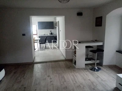 Küche; holzboden, tageslicht