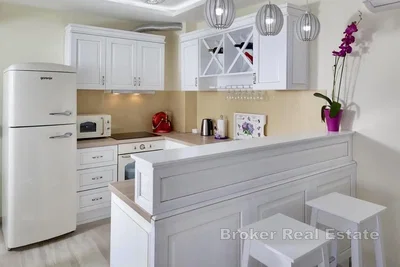 Küche; küchengeräte, moderner stil