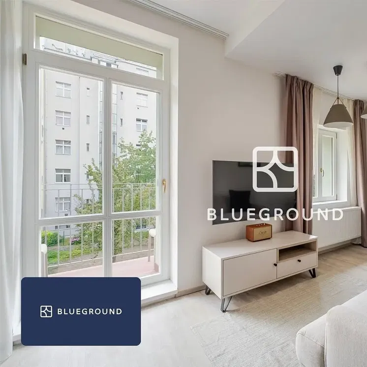 Wohnzimmer; blick, moderner stil, tageslicht