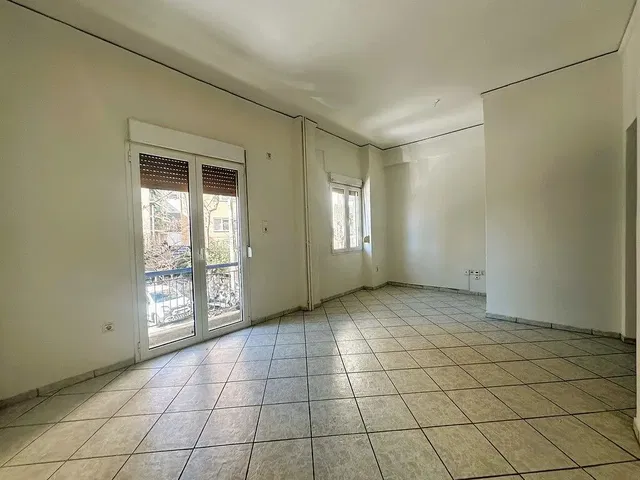 Wohnzimmer; fliesenboden, blick, tageslicht