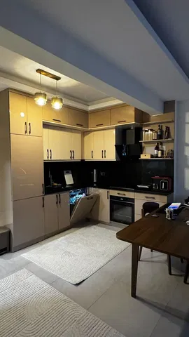 Cocina; electrodomésticos, luz natural, estilo moderno