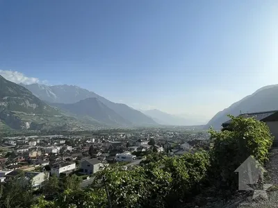 Haus und umgebung; blick
