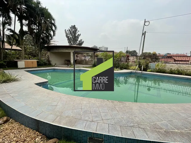 Haus und umgebung; blick, tageslicht