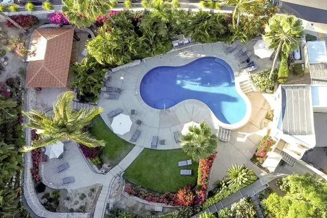 Dom a okolie; výhľad, prirodzené svetlo