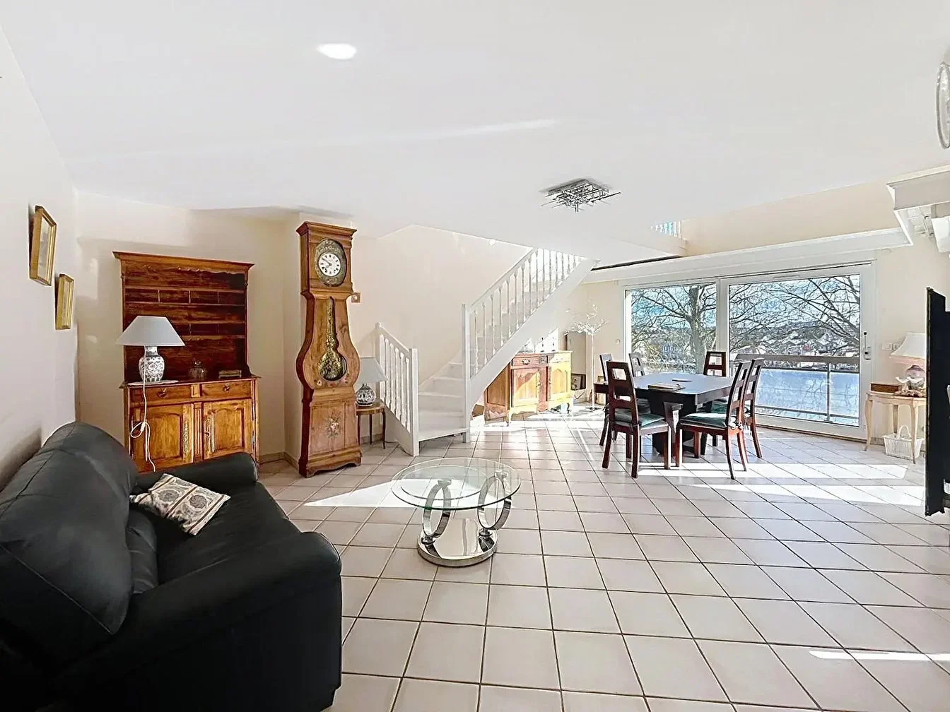 Дневна соба