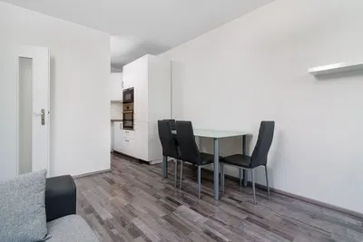 Кухиња; кухињски апарати, плочице