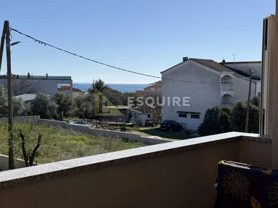 Балкон; поглед