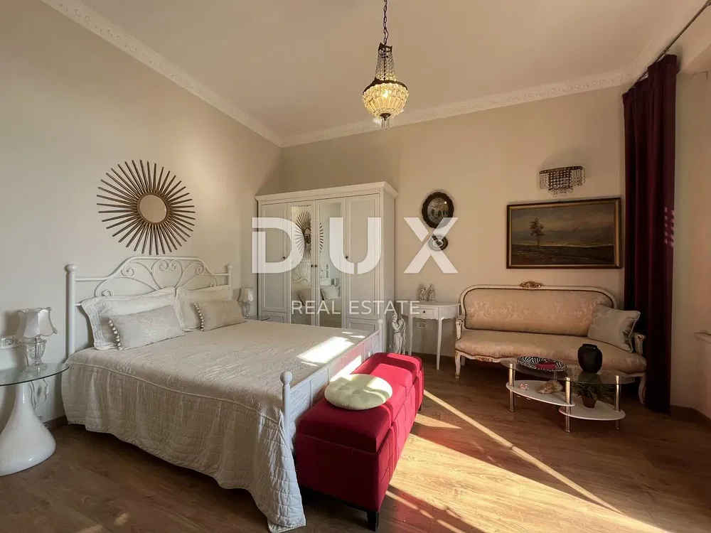 Schlafzimmer; tageslicht, moderner stil