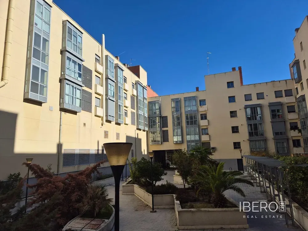 Кућа и околина; поглед