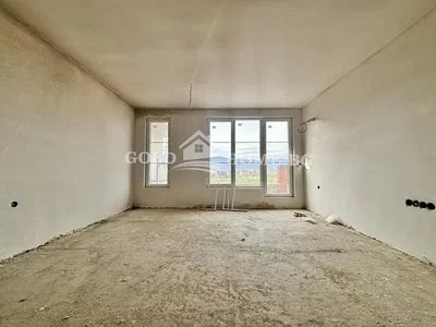 Хол