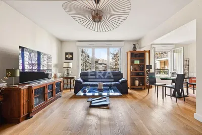 Salon; vue, parquet, lumière naturelle, style moderne