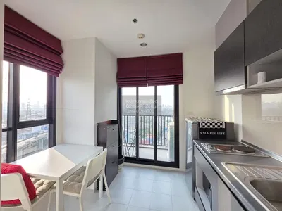 Κουζίνα; θέα, πλακάκια, φυσικό φως