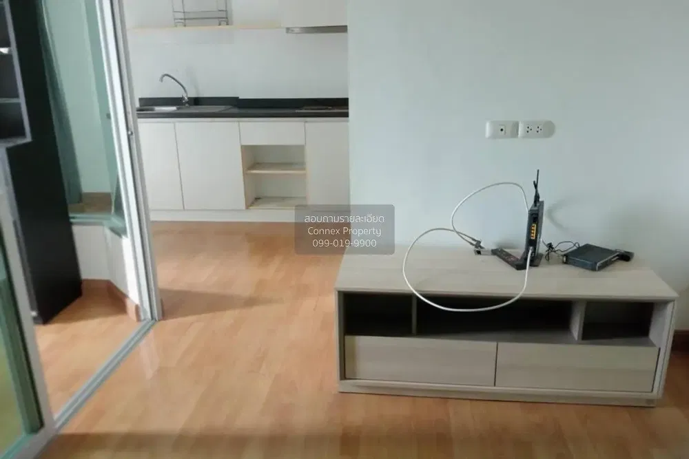 غرفة معيشة; إطلالة