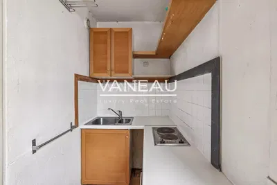 Küche; küchengeräte, renovierungsbedürftig