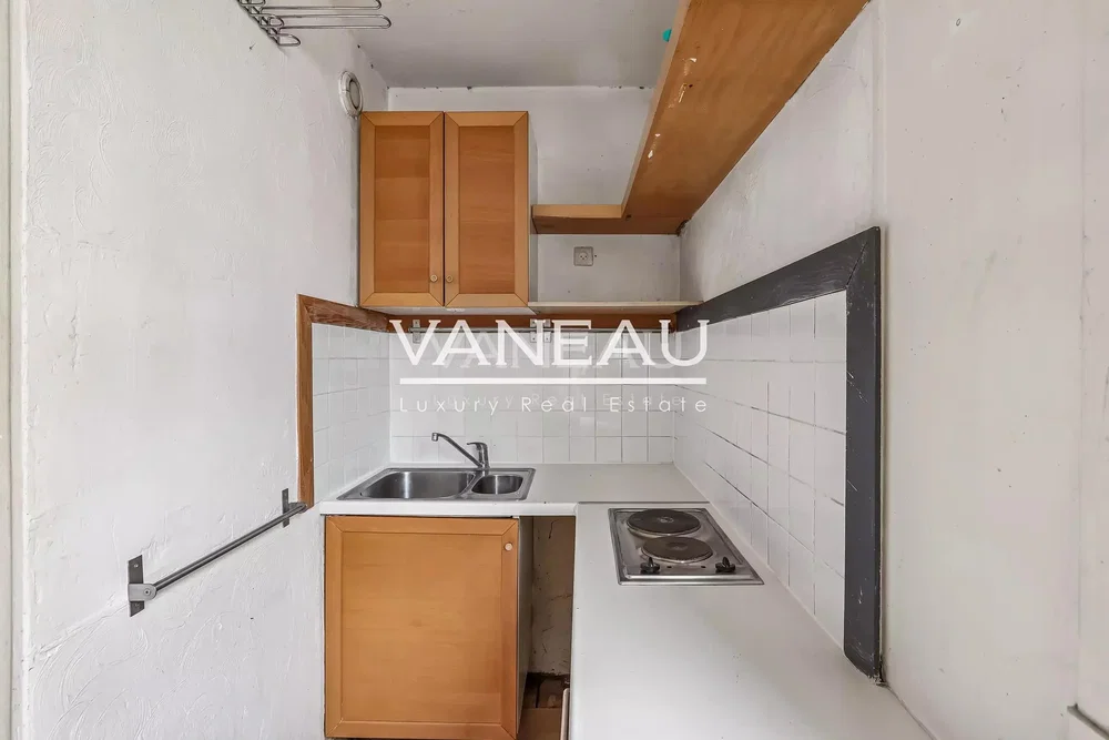 Keuken; keukenapparatuur, renovatie nodig