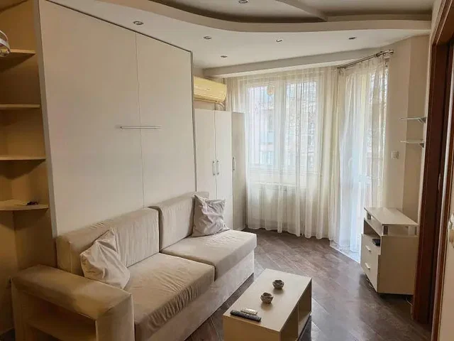 Σαλόνι