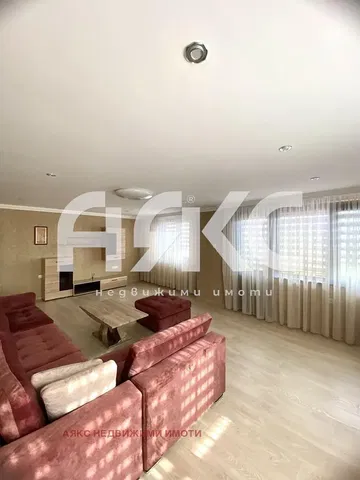 Дневна соба