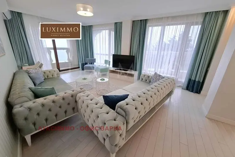 غرفة معيشة