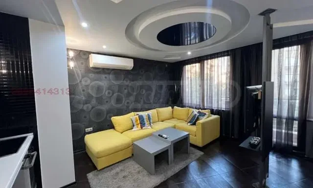 Salón