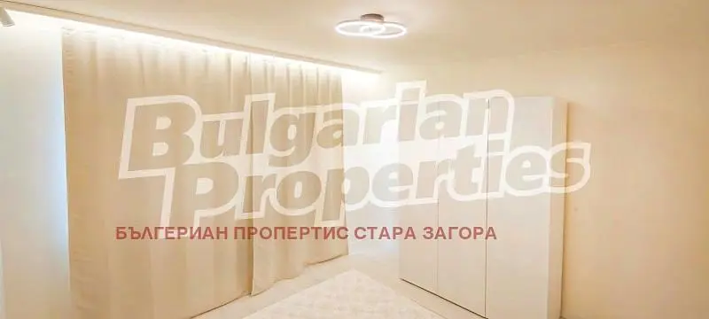 Хол