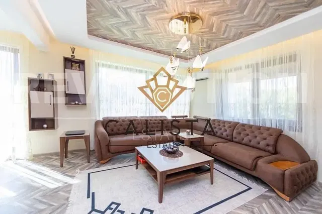 Living room; natural light, modern style