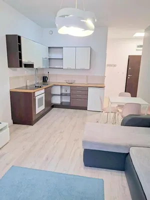 Küche; küchengeräte, moderner stil, tageslicht