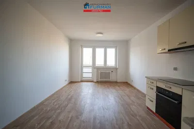 Küche; fliesenboden, tageslicht, renoviert