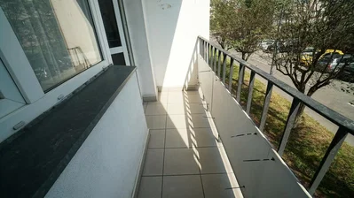 Balcon; vue, carrelage
