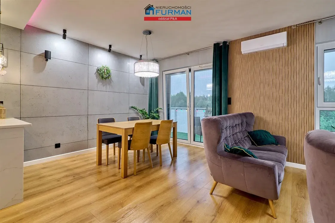 Salon; lumière naturelle, style moderne, parquet