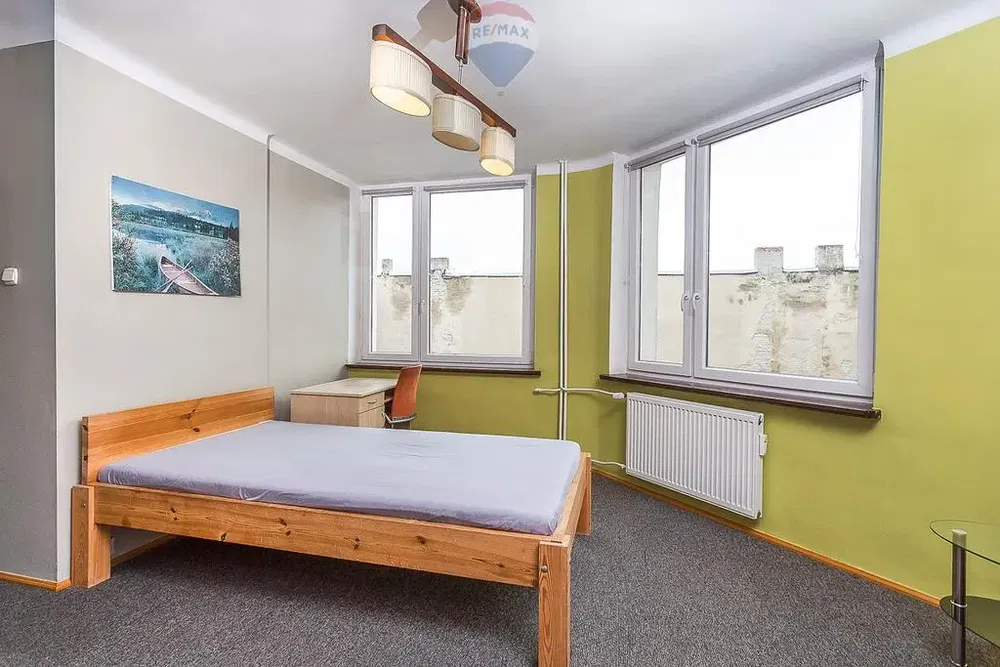 غرفة نوم; ضوء طبيعي