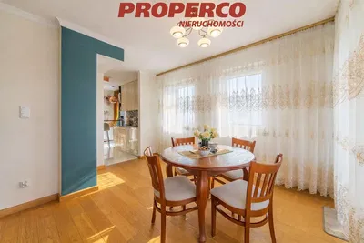 Küche; holzboden, tageslicht