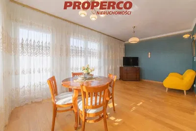 Wohnzimmer; holzboden, tageslicht, moderner stil