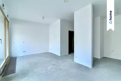 Sonstiges; renovierungsbedürftig, tageslicht