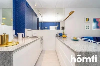 Küche; küchengeräte, moderner stil, tageslicht